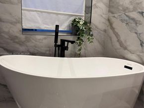 1085 River Birch St, Hollywood FL 33019