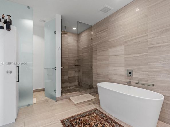 3300 NE 188th St LPH16, Aventura FL 33180