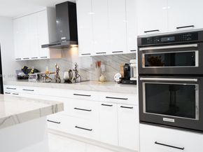 9351 SW 88th Ter, Miami FL 33176