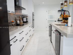 9351 SW 88th Ter, Miami FL 33176