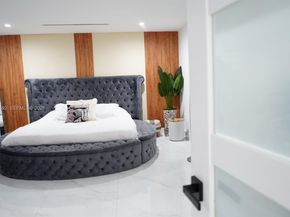 9351 SW 88th Ter, Miami FL 33176