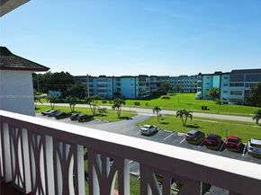 4140 NW 44th Ave 411, Lauderdale Lakes FL 33319