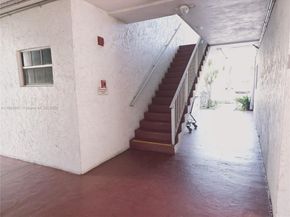 4140 NW 44th Ave 411, Lauderdale Lakes FL 33319