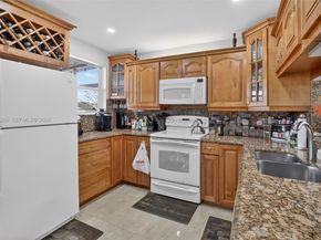 12017 NW 13th St, Pembroke Pines FL 33026