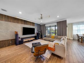 2454 Primrose Pl, Oakland Park FL 33309