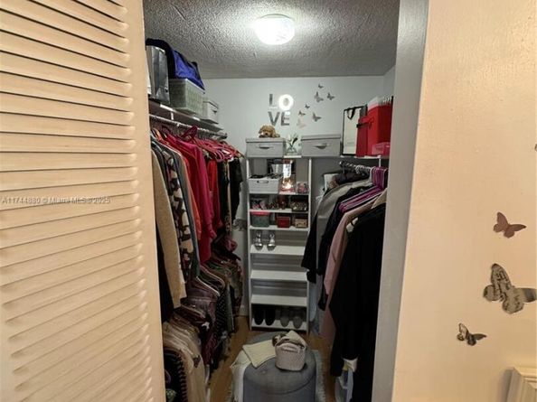 1225 NE 124th St 33A, North Miami FL 33161