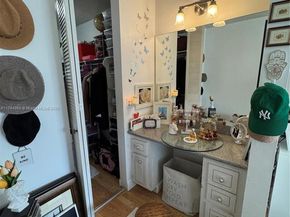 1225 NE 124th St 33A, North Miami FL 33161