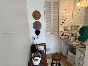 1225 NE 124th St 33A, North Miami FL 33161