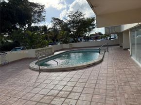 1225 NE 124th St 33A, North Miami FL 33161