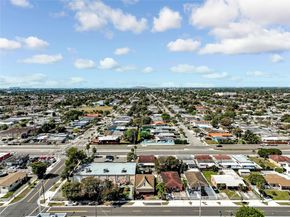 4318 E 8th Ct, Hialeah FL 33013