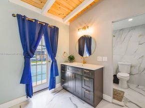 2443 Tortugas Ln, Fort Lauderdale FL 33312