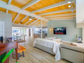 2443 Tortugas Ln, Fort Lauderdale FL 33312