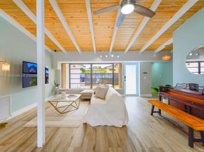 2443 Tortugas Ln, Fort Lauderdale FL 33312