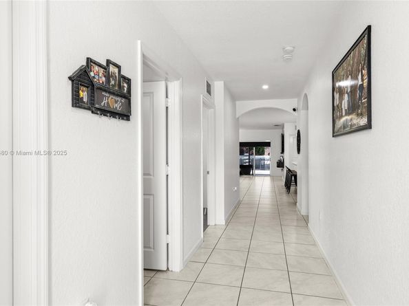 23062 SW 116th Ct, Miami FL 33170