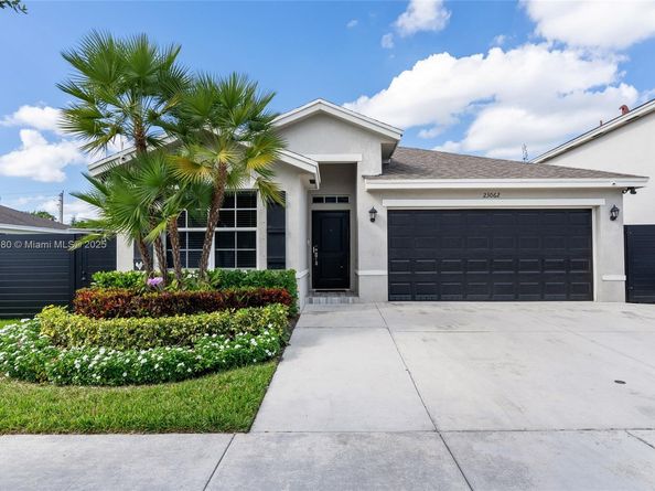 23062 SW 116th Ct, Miami FL 33170