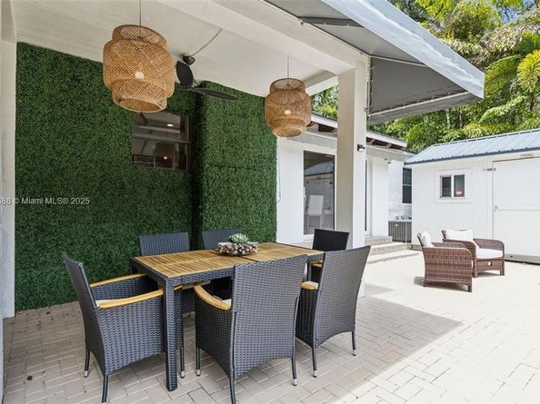 1606 SE 1st St, Fort Lauderdale FL 33301