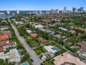 1050 Jefferson St, Hollywood FL 33019