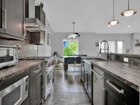 1050 Jefferson St, Hollywood FL 33019