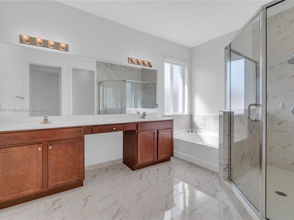 15288 SW 176th Ter, Miami FL 33187