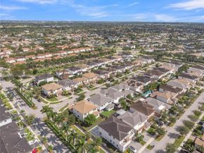 15288 SW 176th Ter, Miami FL 33187