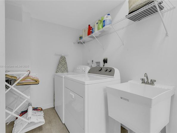 15288 SW 176th Ter, Miami FL 33187