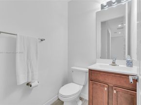 15288 SW 176th Ter, Miami FL 33187