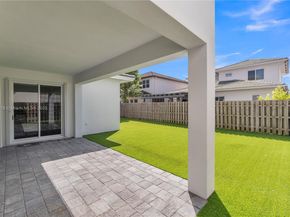 15288 SW 176th Ter, Miami FL 33187