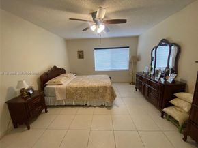 8089 Sweetbriar Way, Boca Raton FL 33496