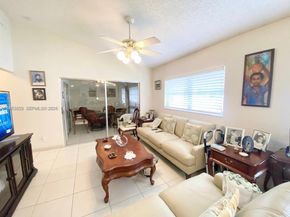 8089 Sweetbriar Way, Boca Raton FL 33496
