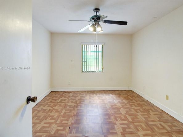 8701 SW 141st St B4, Palmetto Bay FL 33176