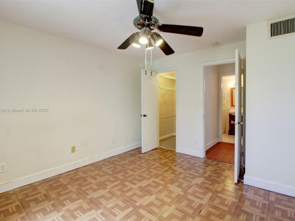 8701 SW 141st St B4, Palmetto Bay FL 33176