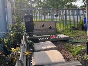 3011 NW 1st St, Miami FL 33125