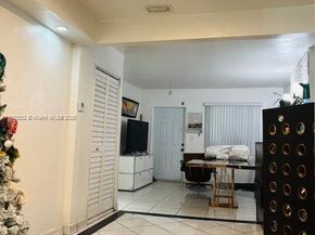 3011 NW 1st St, Miami FL 33125