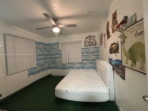 3011 NW 1st St, Miami FL 33125