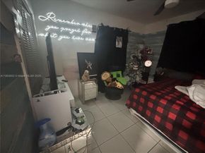 3011 NW 1st St, Miami FL 33125