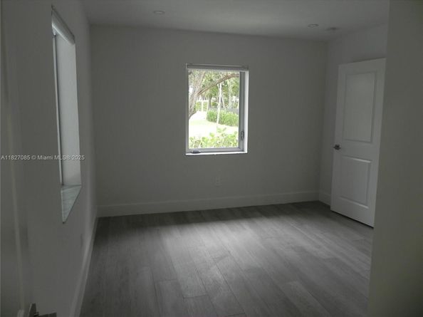 Undisclosed Address #A11827085, Miami FL 33138