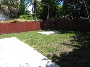 Undisclosed Address #A11827085, Miami FL 33138