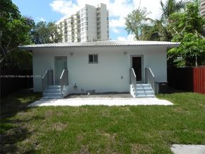 Undisclosed Address #A11827085, Miami FL 33138