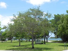 Undisclosed Address #A11827085, Miami FL 33138