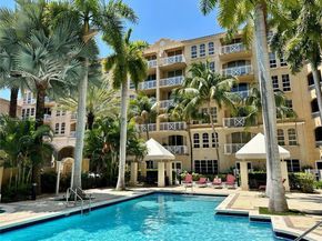 3001 NE 185th St 336, Aventura FL 33180