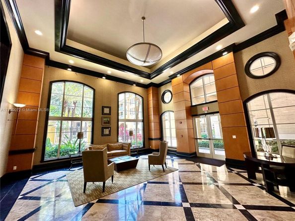 3001 NE 185th St 336, Aventura FL 33180