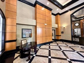 3001 NE 185th St 336, Aventura FL 33180