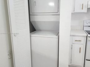 6195 NW 186th St 309, Hialeah FL 33015