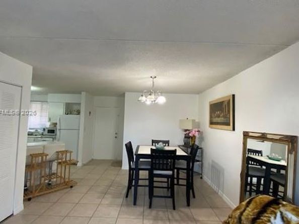 6195 NW 186th St 309, Hialeah FL 33015