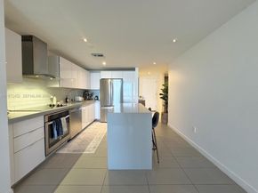 1600 NE 1st Ave 1014, Miami FL 33132