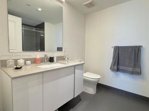 1600 NE 1st Ave 1014, Miami FL 33132