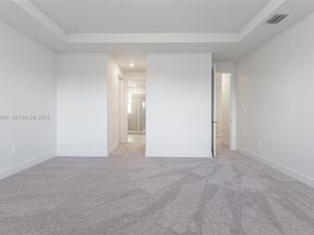 12289 SW 43rd St, Davie FL 33330