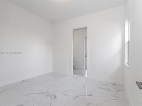 12289 SW 43rd St, Davie FL 33330