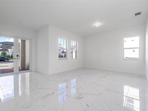 12289 SW 43rd St, Davie FL 33330