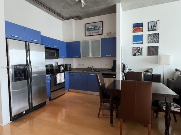 313 NE 2nd St 802, Fort Lauderdale FL 33301